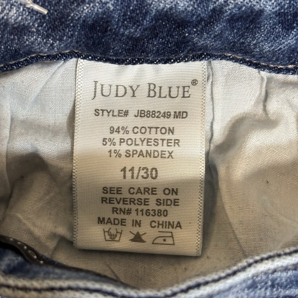 Judy Blue Cropped Bootcut Jeans 11/30x24 Medium Wash Mid Rise Stretch - Picture 10 of 11